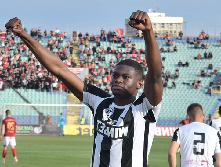 Бивш голмайстор на Локо (Пд) цъфна в Ботев (Вр)