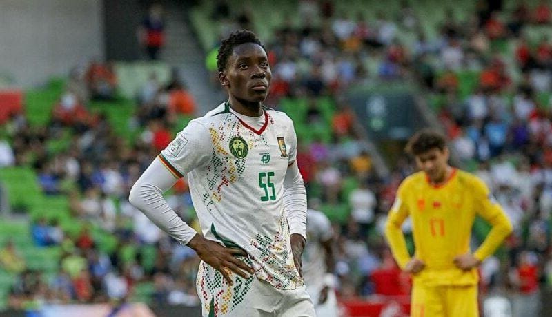 Камдем се похвали с медал от ФИФА и отправи силно послание