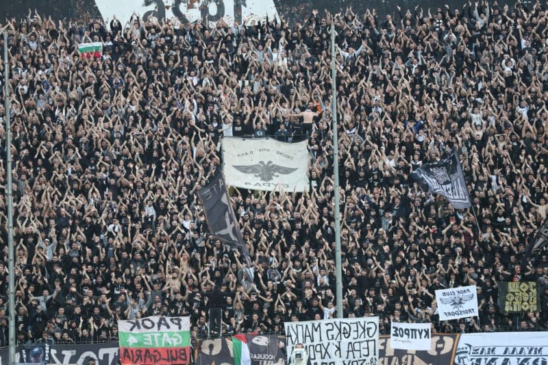 Отложиха дербито ПАОК – Арис след убийството на фен на ПАОК