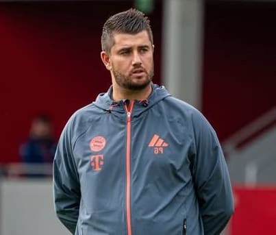 След 5 години: БГ треньор се раздели с Байерн Мюнхен!