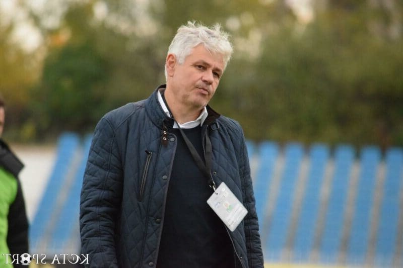 Стойчо Стоев: Нещо куца на Веласкес в дербитата! Трябва да е по-спокоен и да не си избива агресията до тъчлинията