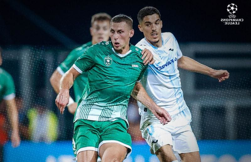 Бивши играчи на Лудогорец спряха Комо