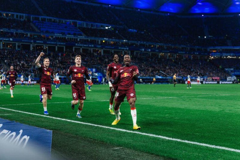 Откритие на Мъри Стоилов с уникален гол и пропусната дузпа в Бундеслигата(ВИДЕО)