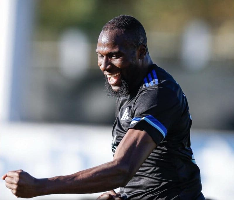 Въпреки твърденията в Египет: Левски няма никакво намерение да продава Сангаре!