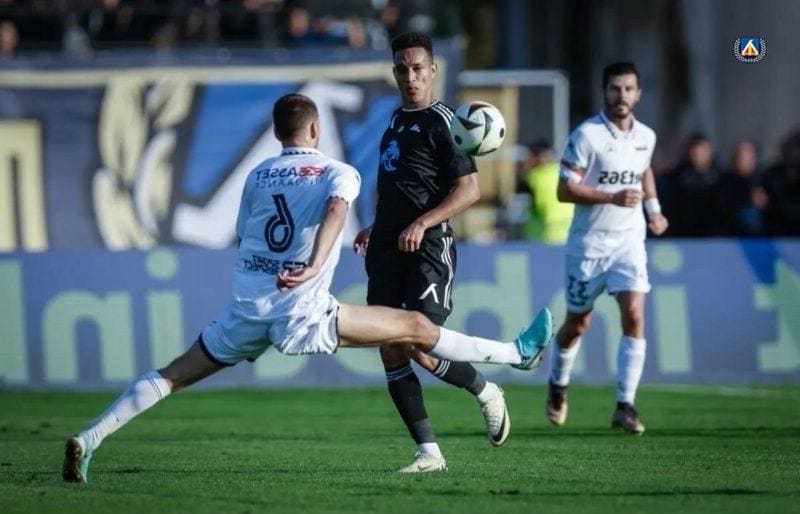 Издънката на Левски роди абсурдни теории