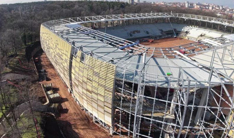 Мембрани, чилъри, видеостени и павиране зад сектор „Г“: ето как изглежда „Българска армия“ днес (ВИДЕО)