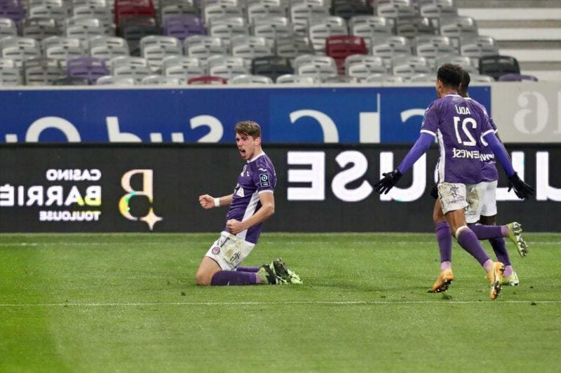 Бивша звезда на Левски подписа с клуб от МЛС