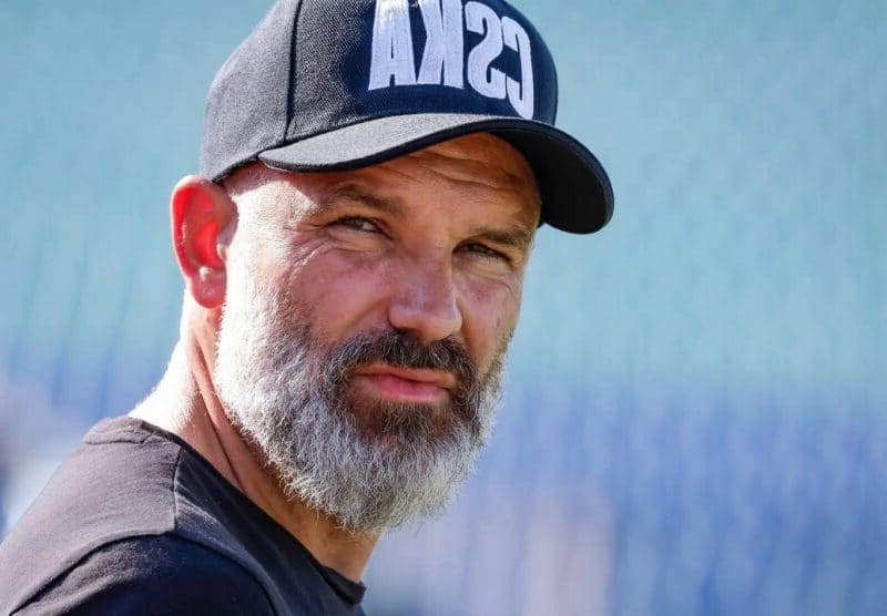 Кошмарен дебют за бивш треньор на ЦСКА! Падна с 6 гола у дома!