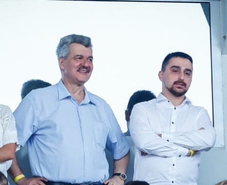 Синът на Тодор Батков скочи на полицията в Баня Лука: Псуваха ме и ми посягаха!