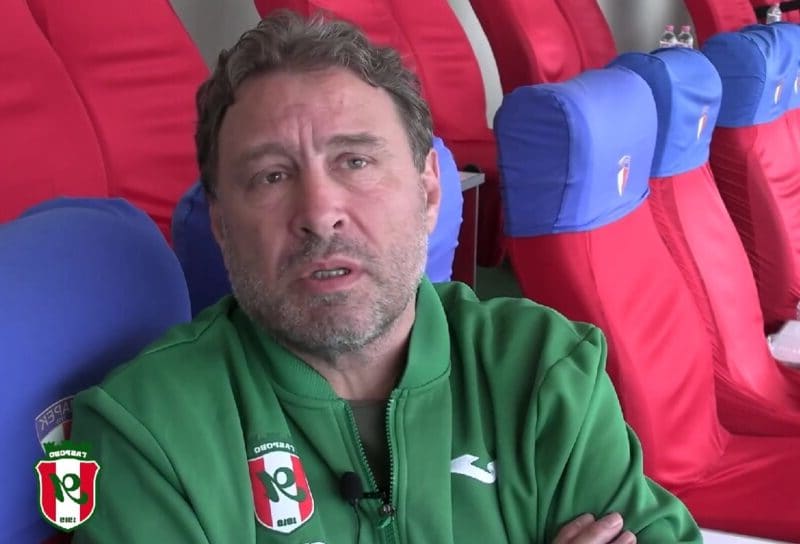 Вили Вуцов грабна бившия треньор на Монтана!Сигурно е продавал царевица на плажа в Кавала!