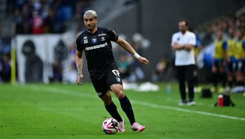 Спекулациите за Уелтън не спират – броят го сигурен нов в Левски