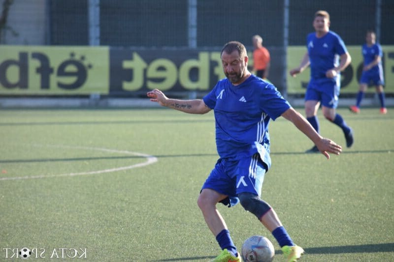 Кривия: Титлата е в ръцете на Веласкес, футболистите и публиката! Левски е по-балансираният и по-добре играещ отбор от ЦСКА