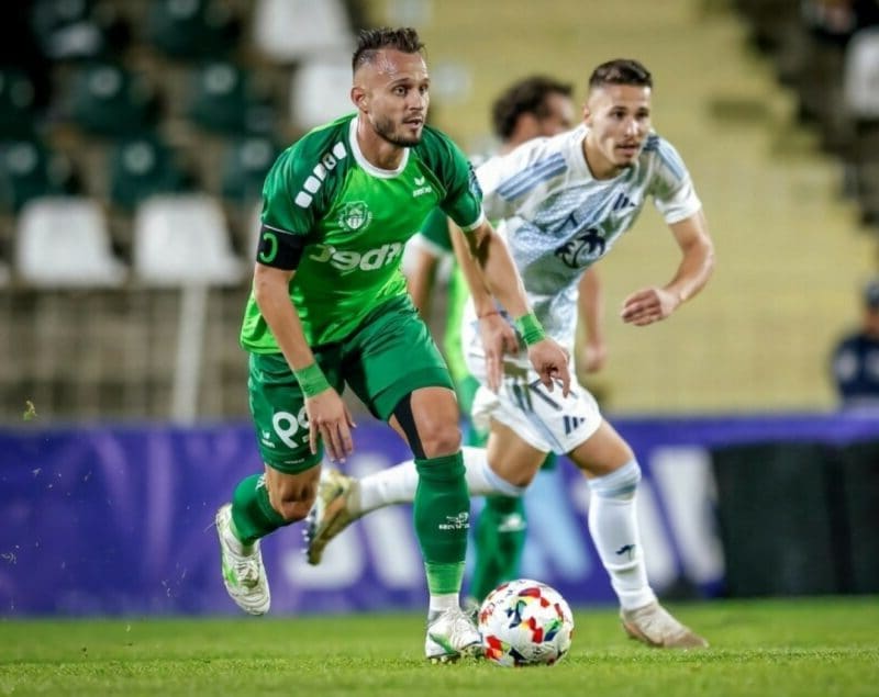 Хебър би Етър у дома