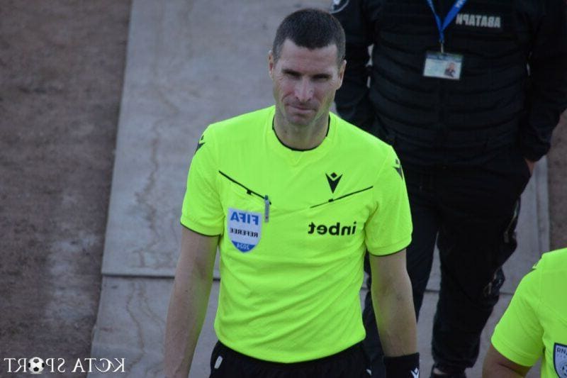 Кабаков и новите международни рефери отпаднаха за Суперкупата, ясен е фаворитът