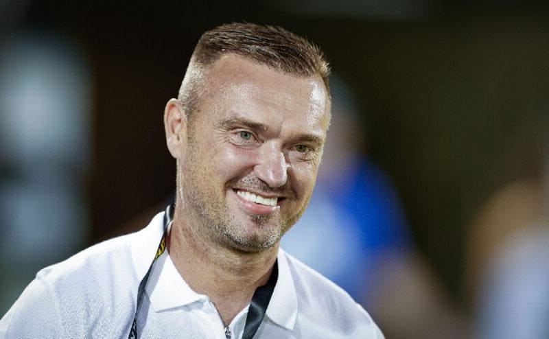 Захари Сираков поема тим от елита?